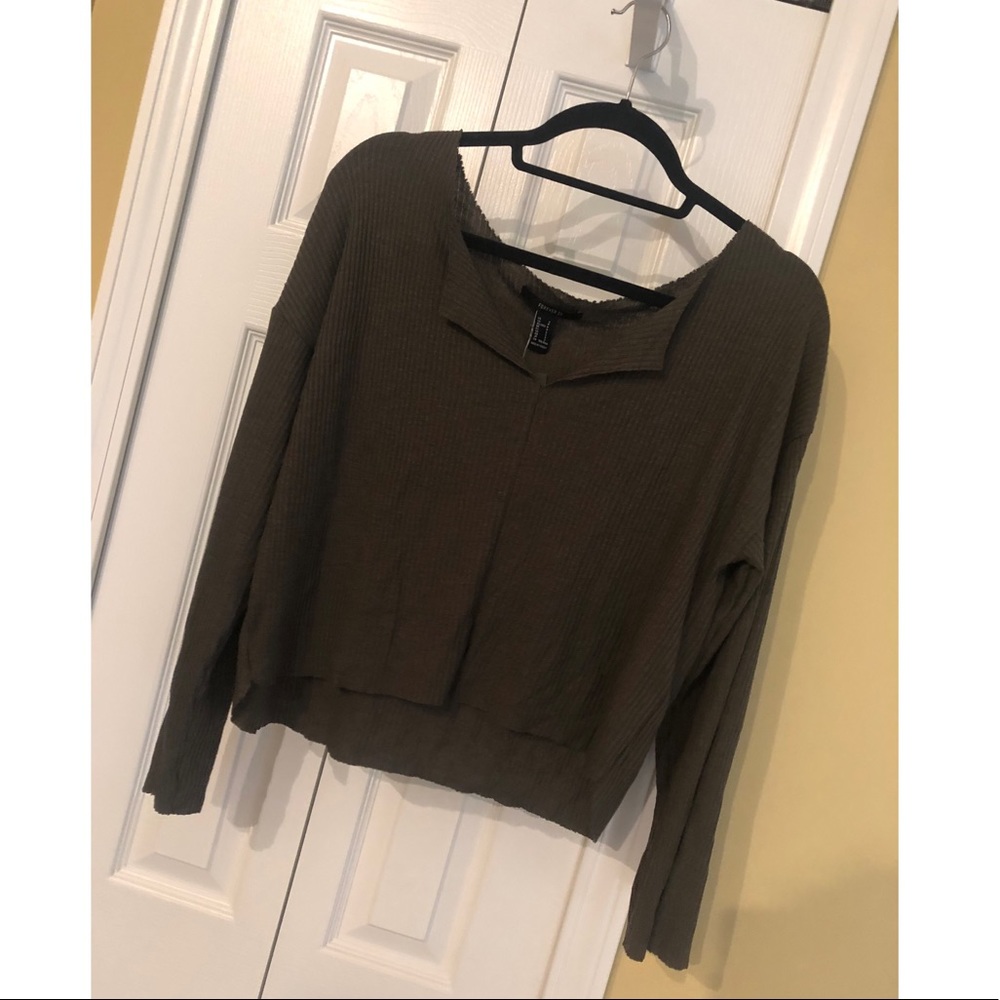 Forever 21 Long-Sleeve